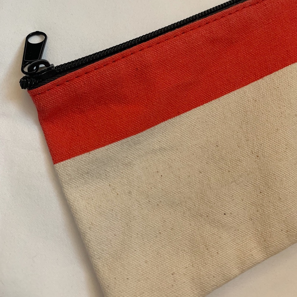 Mini canvas pouch never used!! - Picture 5 of 7